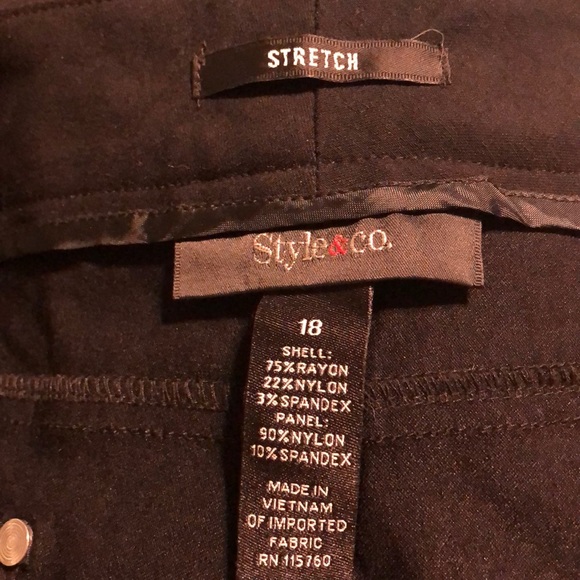 Capris - Picture 2 of 4